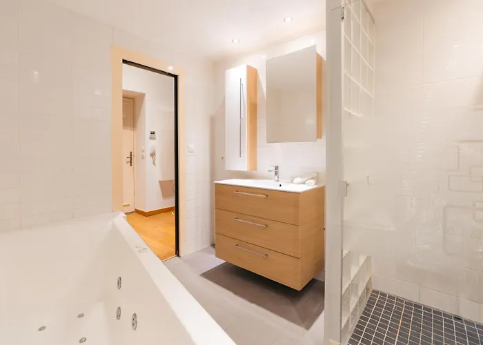 شقة L'horloge De L'ecusson *