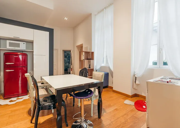 شقة L'horloge De L'ecusson