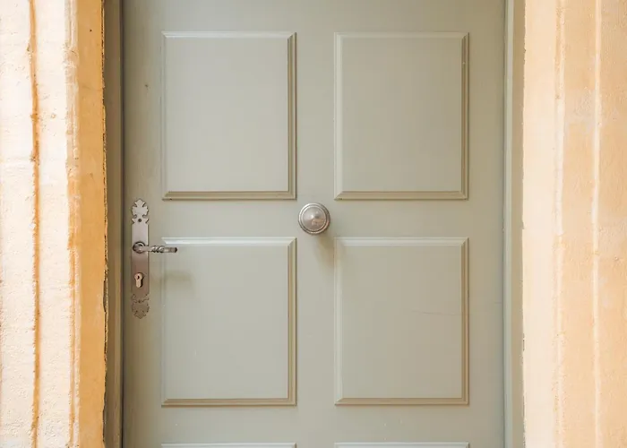 L'horloge De L'ecusson *