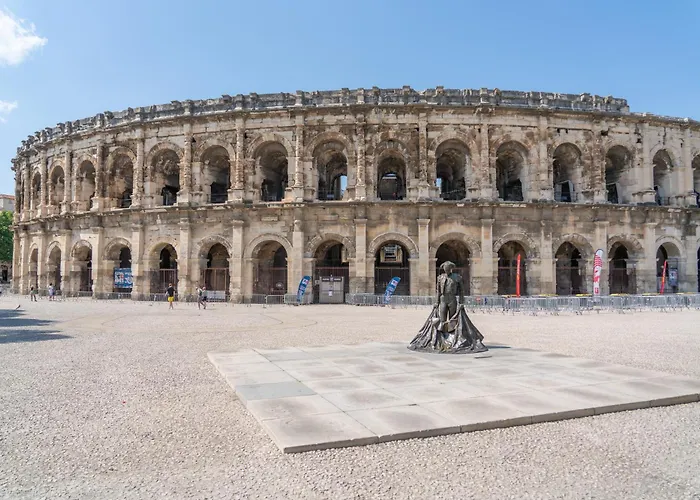 شقة L'horloge De L'ecusson نيم